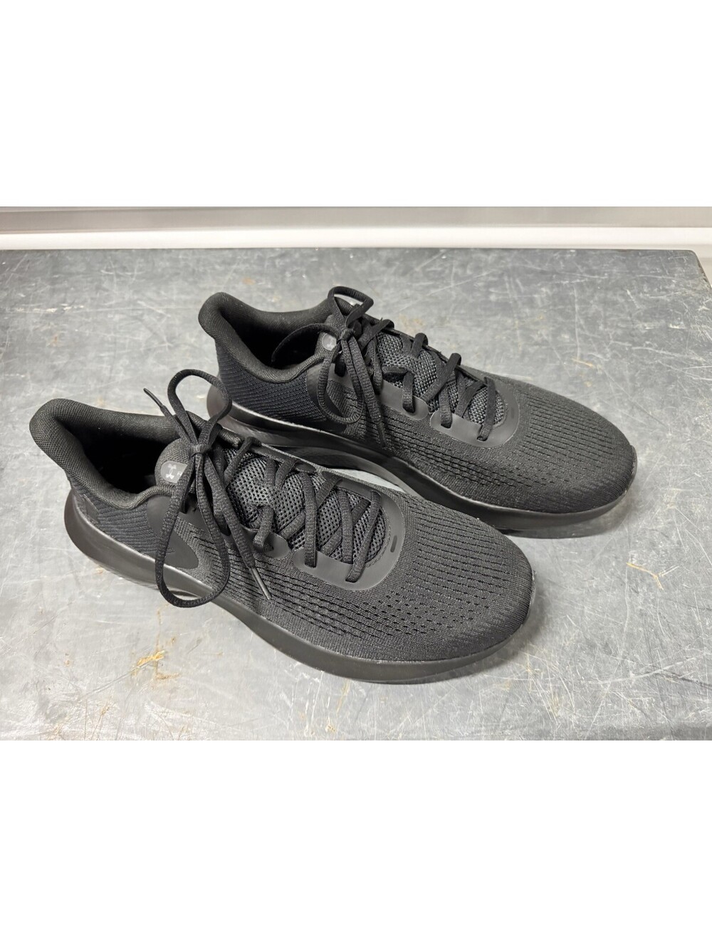 Under Armour Charged Rogue 5 - Men’s Size 11 - Regular Width - Brand New In Box!